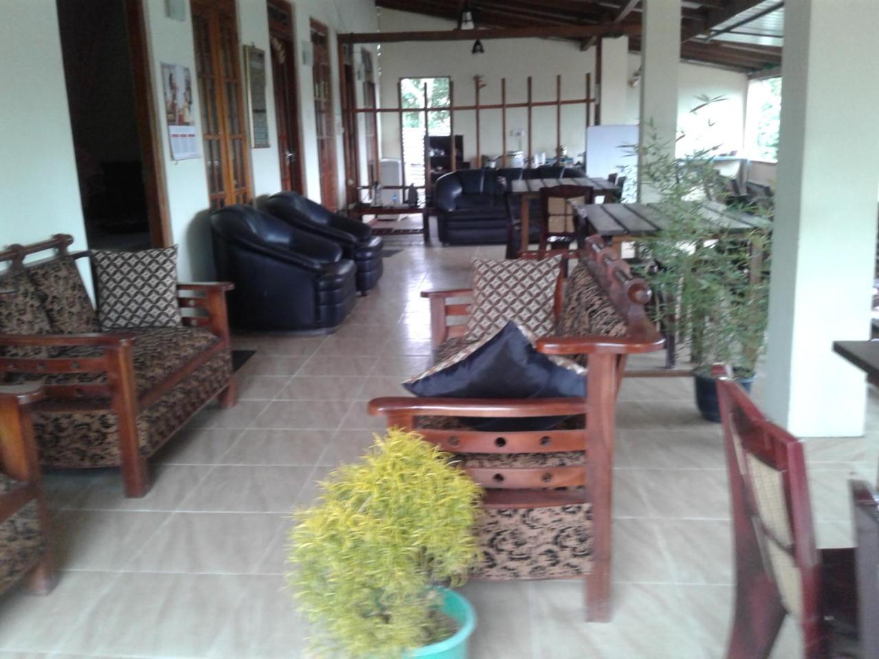 All Joys Ella Luaran gambar